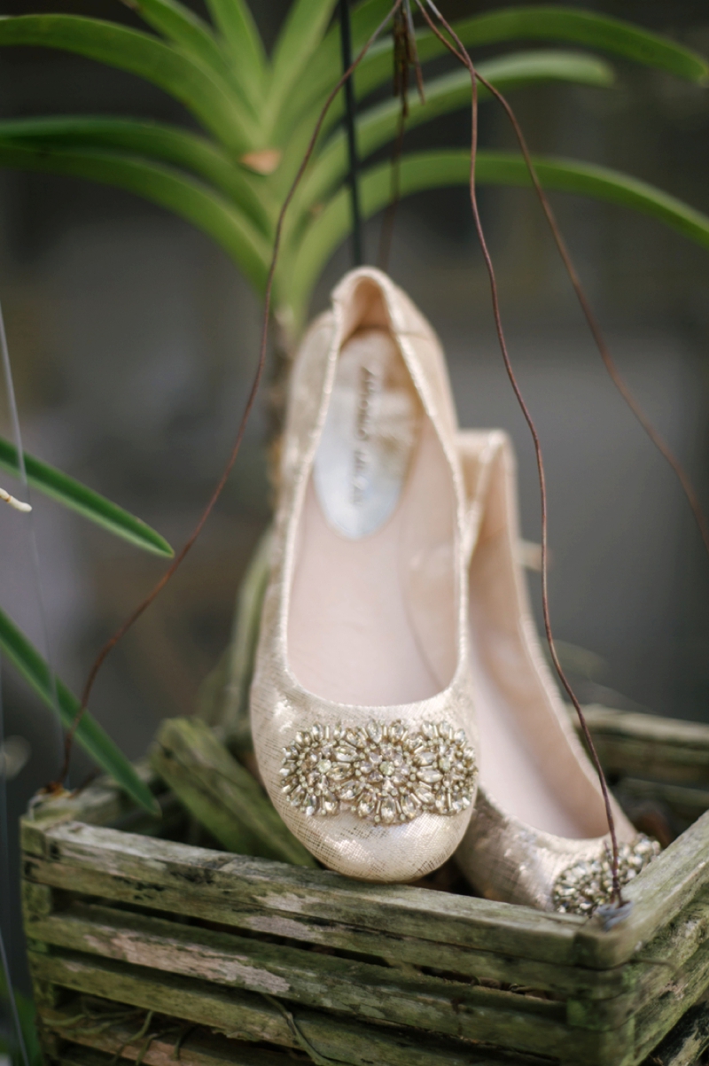 Old Florida Inspired Wedding in Winter Park via TheELD.com