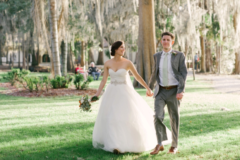 Old Florida Inspired Wedding in Winter Park via TheELD.com