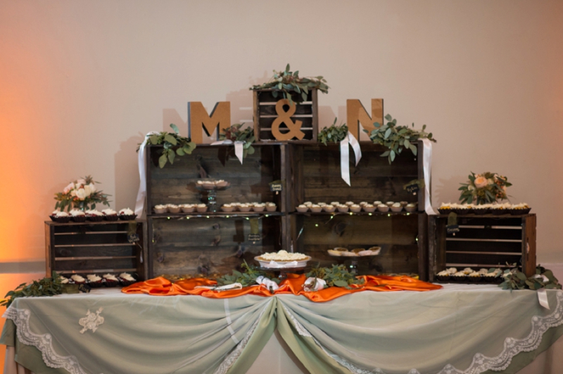 Old Florida Inspired Wedding in Winter Park via TheELD.com