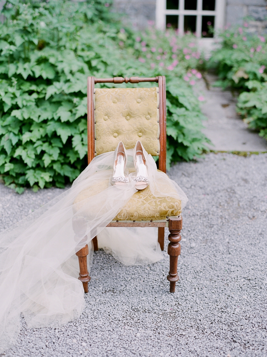 Romantic Ireland Wedding Inspiration via TheELD.com