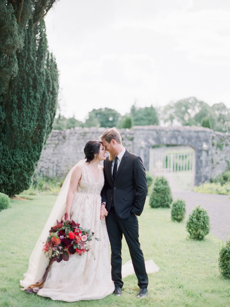 Romantic Ireland Wedding Inspiration via TheELD.com