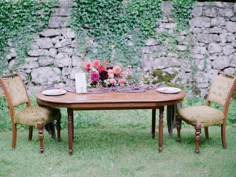 Romantic Ireland Wedding Inspiration via TheELD.com