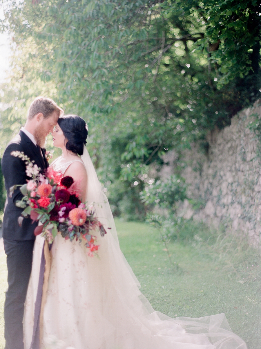 Romantic Ireland Wedding Inspiration via TheELD.com