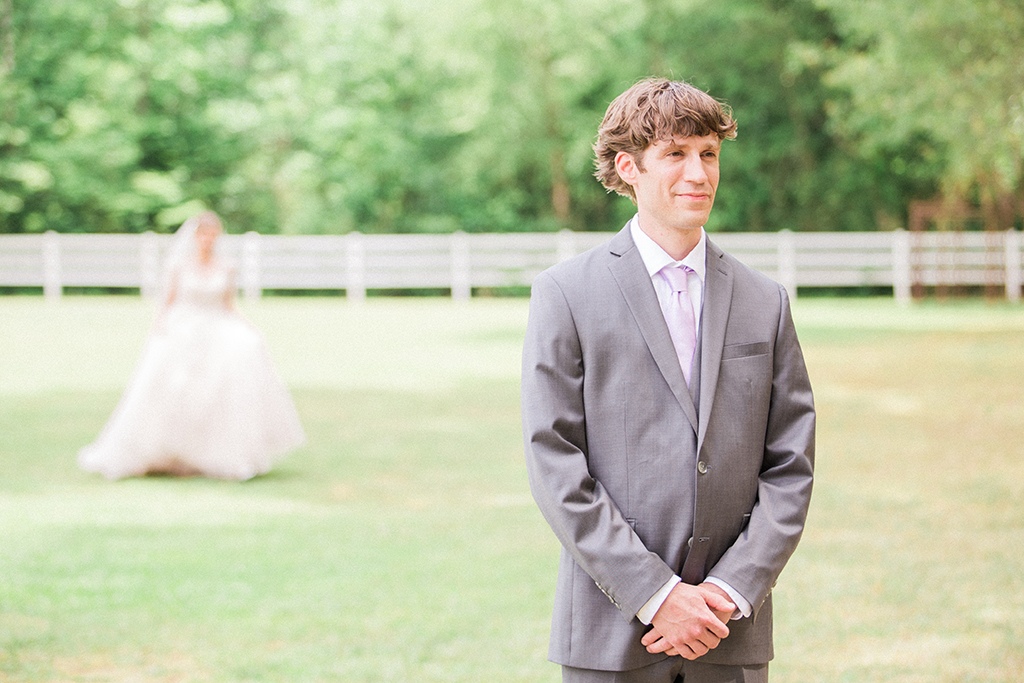 Romantic Pink and Lavender Alabama Wedding via TheELD.com