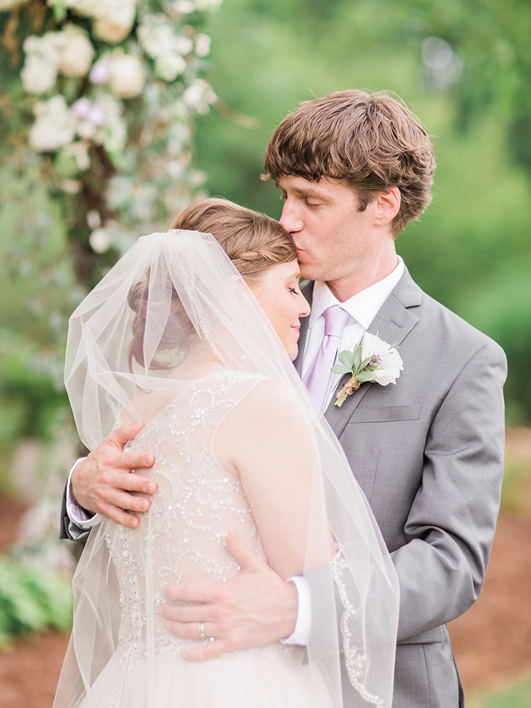 Romantic Pink and Lavender Alabama Wedding via TheELD.com