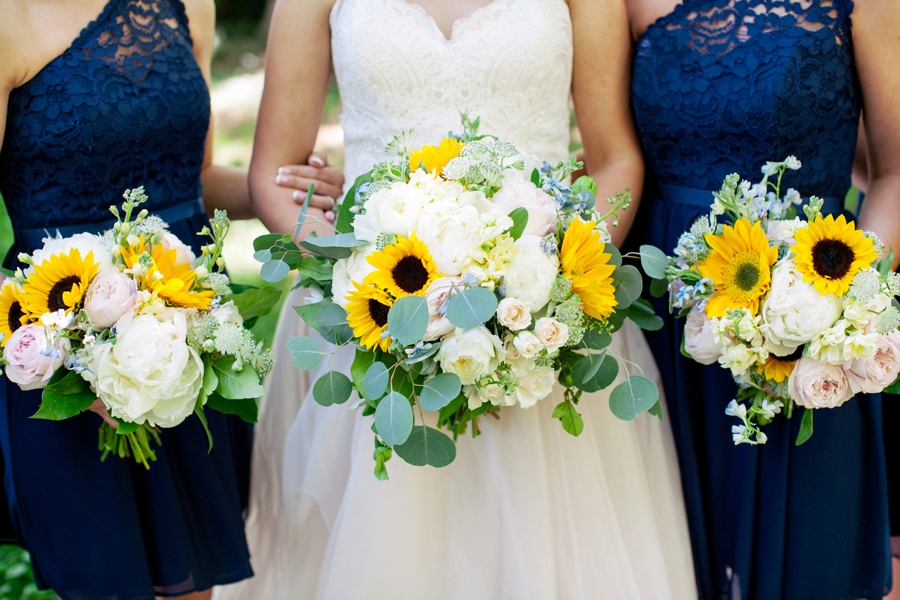 Rustic Elegant North Carolina Wedding via TheELD.com