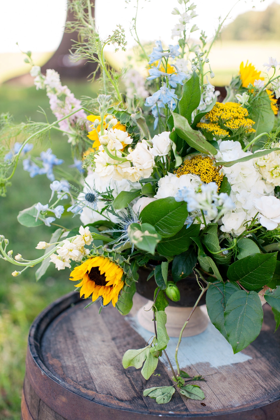 Rustic Elegant North Carolina Wedding via TheELD.com