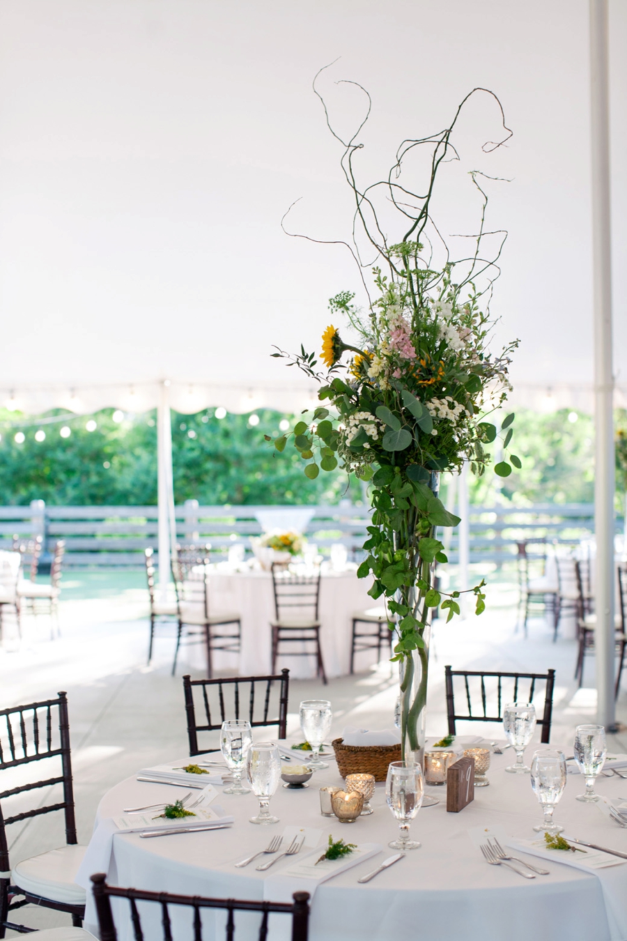 Rustic Elegant North Carolina Wedding via TheELD.com