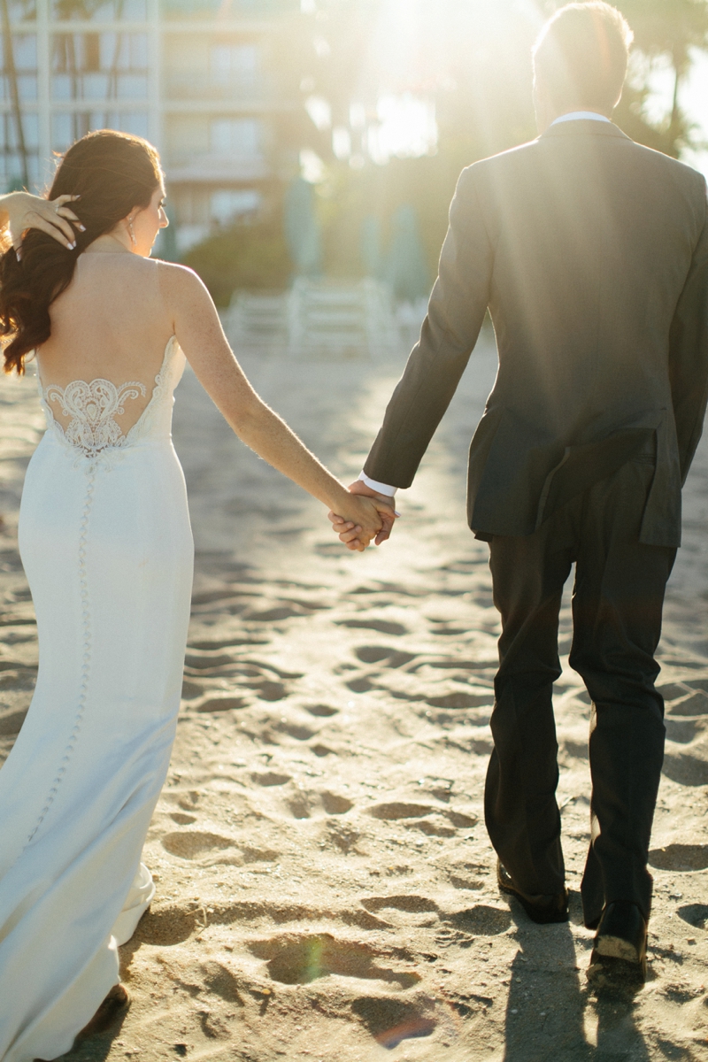 Modern Elegant Palm Beach Wedding via TheELD.com