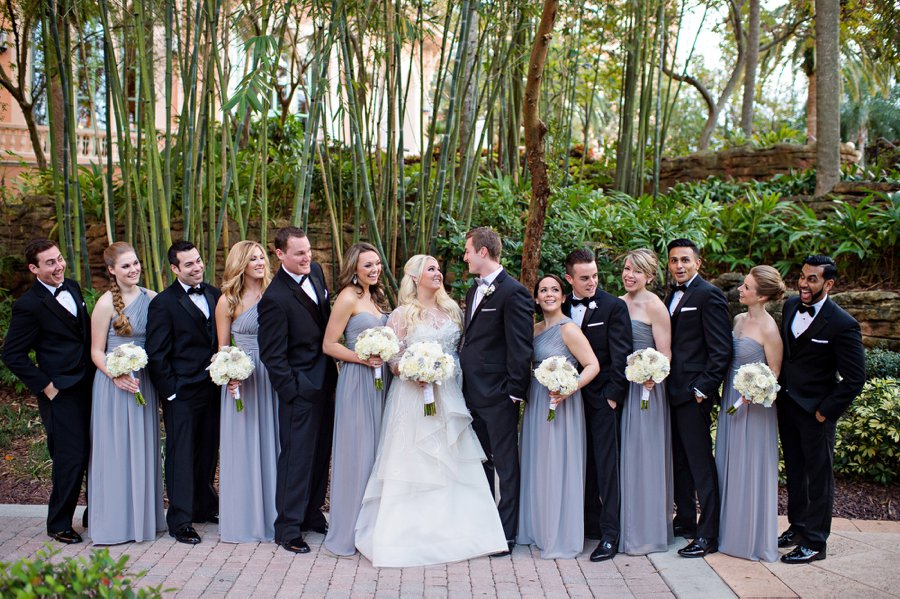 A Silver & White New Years Eve Wedding via TheELD.com