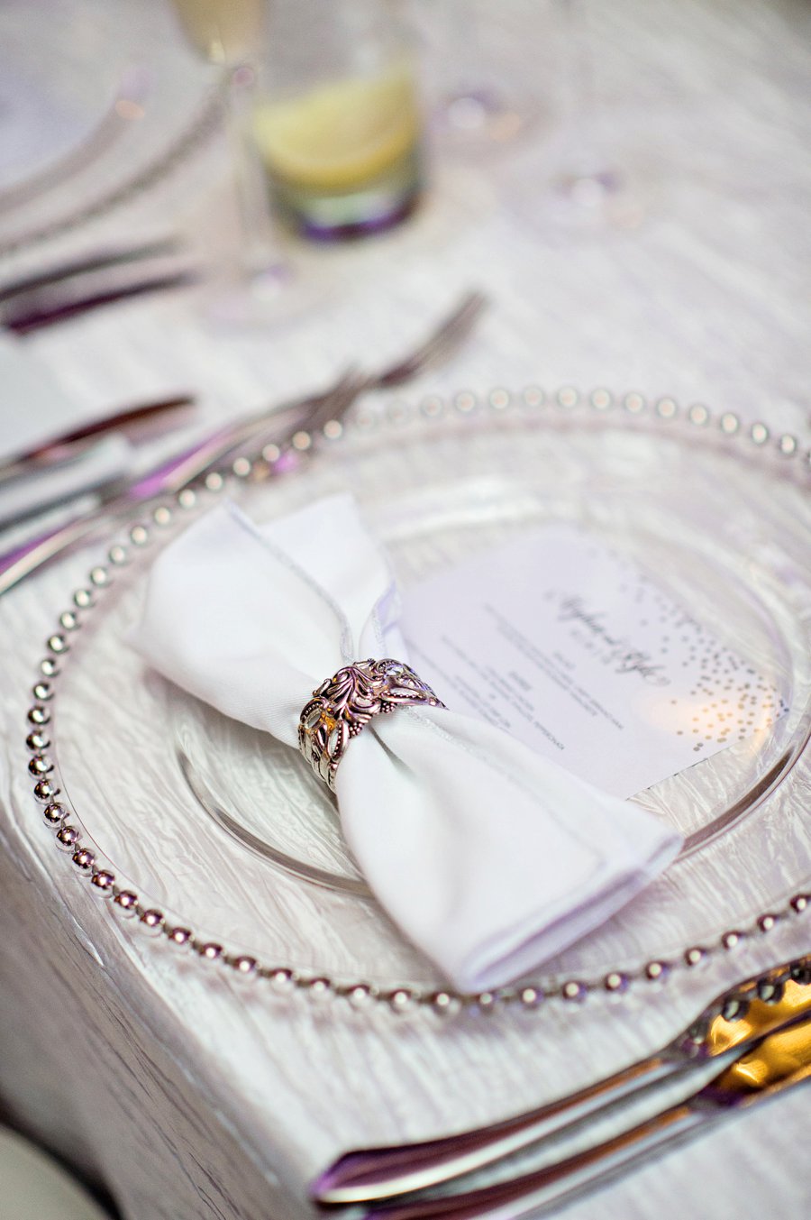 A Silver & White New Years Eve Wedding via TheELD.com