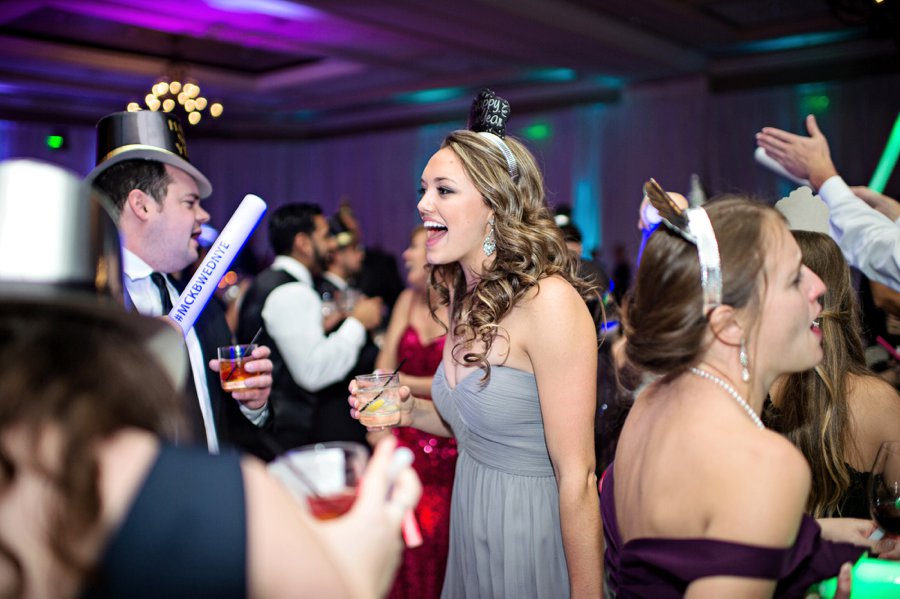 A Silver & White New Years Eve Wedding via TheELD.com