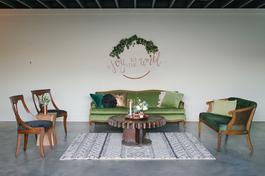 A Modern Copper and Green Holiday Party via TheELD.com