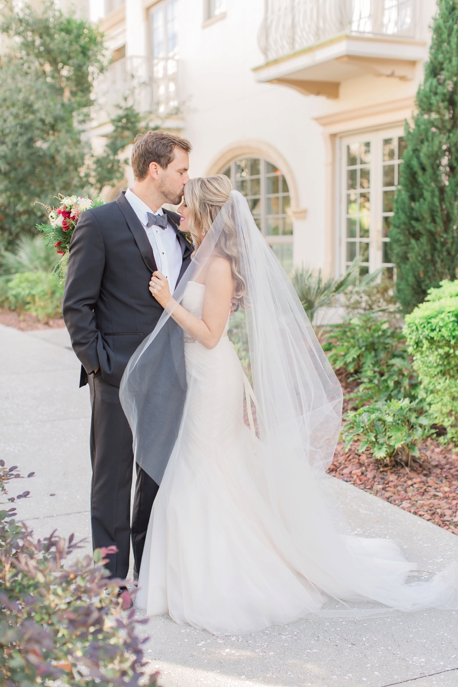 A Red and Gold Orlando Wedding via TheELD.com