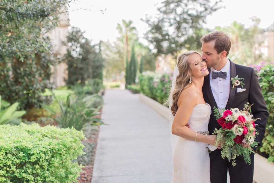 A Red and Gold Orlando Wedding via TheELD.com