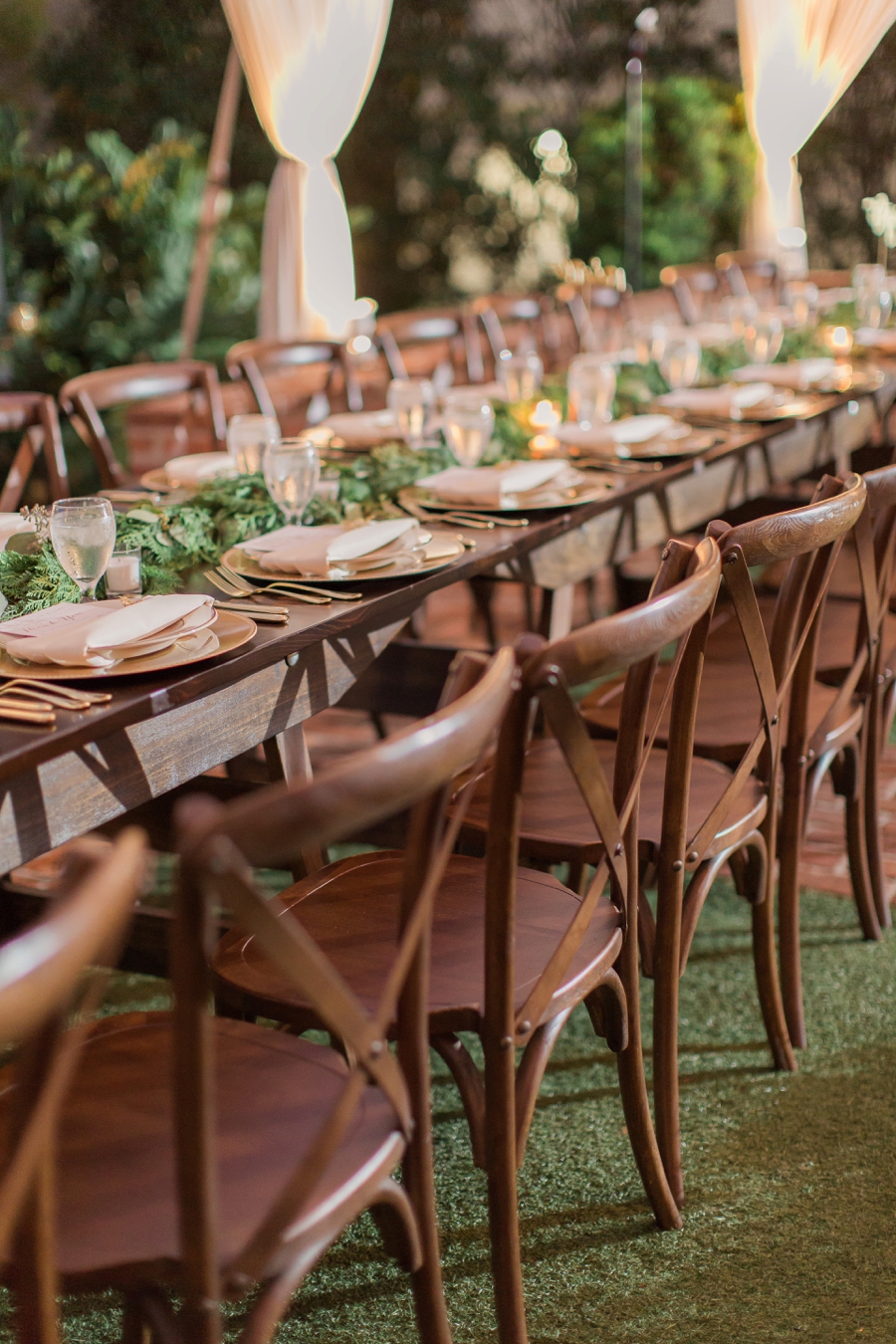 A Red and Gold Orlando Wedding via TheELD.com