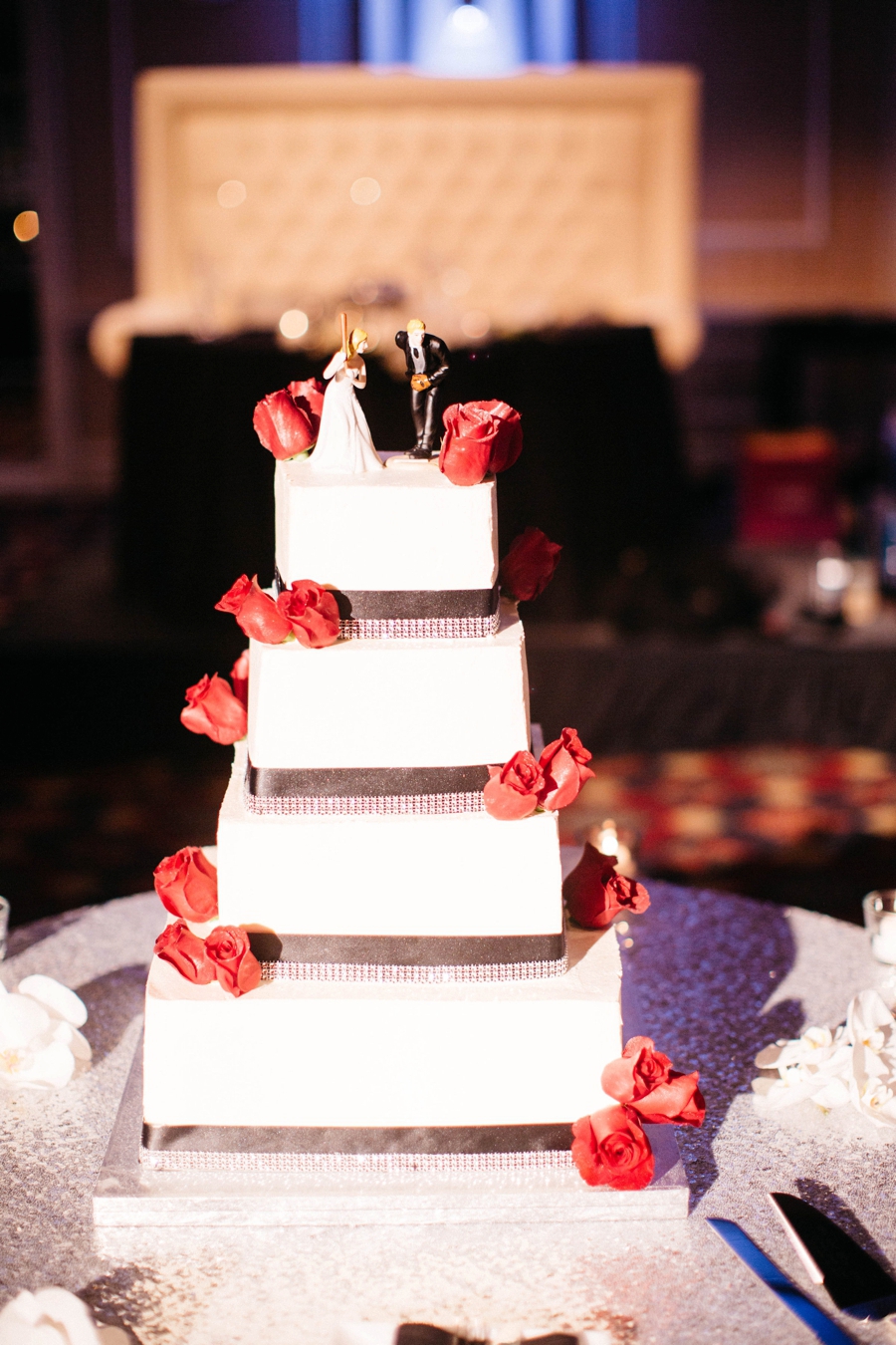 An Elegant Philadelphia New Years Eve Wedding via TheELD.com