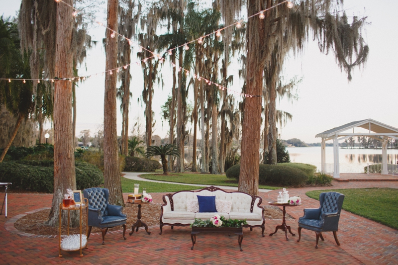 Vintage Modern Florida Estate Wedding via TheELD.com