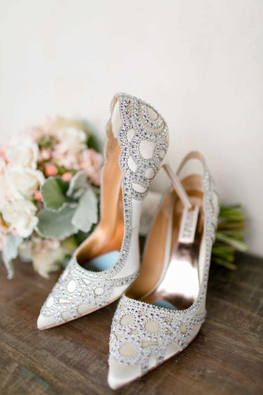 Elegant Blush & White Temecula Wedding via TheELD.com