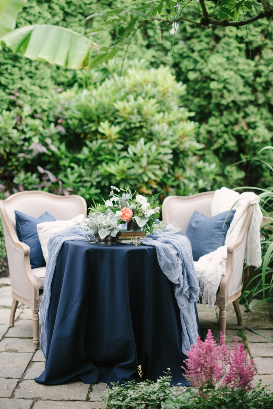 Modern Organic Wedding Inspiration via TheELD.com