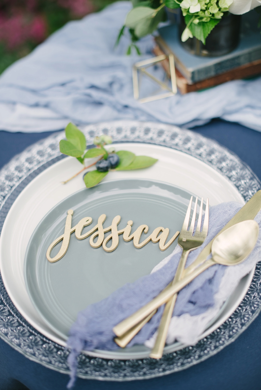 Modern Organic Wedding Inspiration via TheELD.com