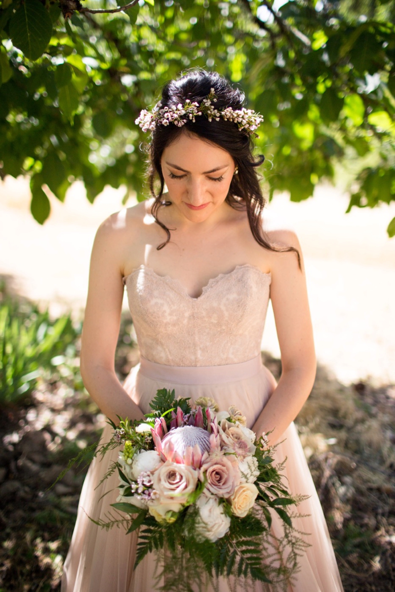 Organic & Romantic Backyard Wedding via TheELD.com