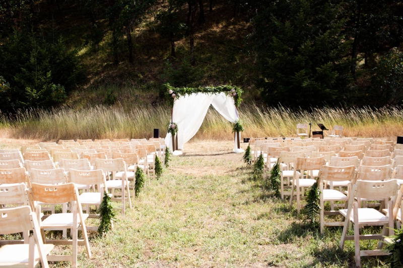 Organic & Romantic Backyard Wedding via TheELD.com