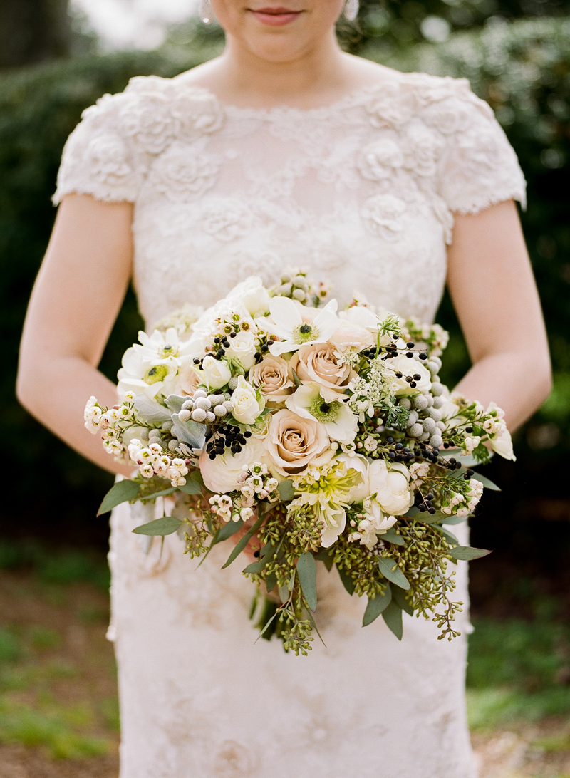 Romantic Whimsical Nashville Barn Wedding via TheELD.com