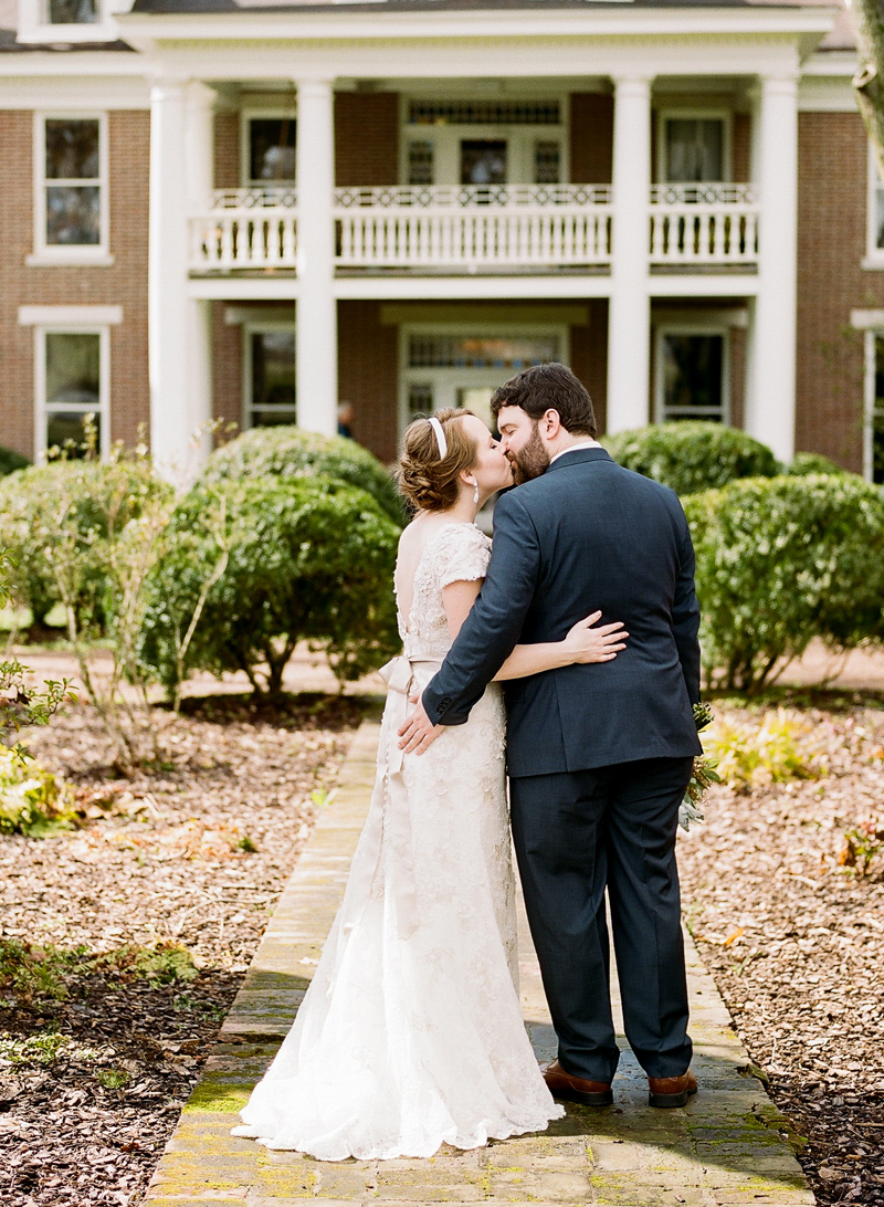 Romantic Whimsical Nashville Barn Wedding via TheELD.com