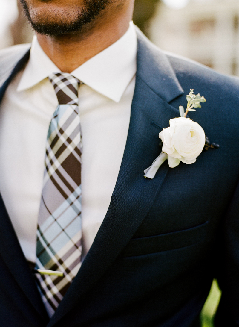 Romantic Whimsical Nashville Barn Wedding via TheELD.com