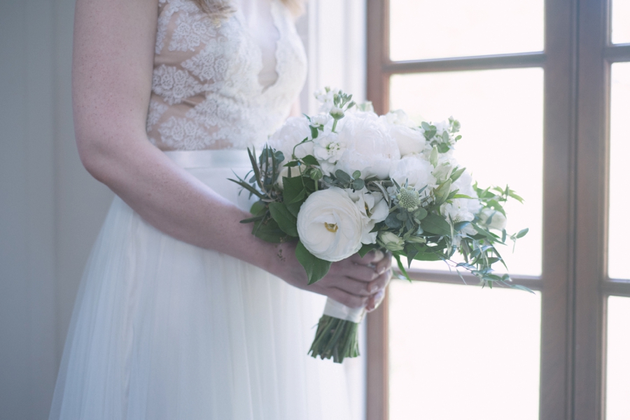 Rustic Elegant Georgia Mountain Wedding via TheELD.com