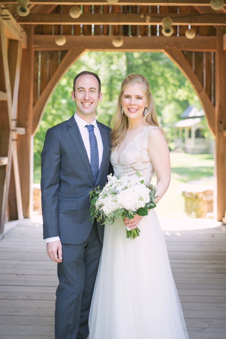 Rustic Elegant Georgia Mountain Wedding via TheELD.com