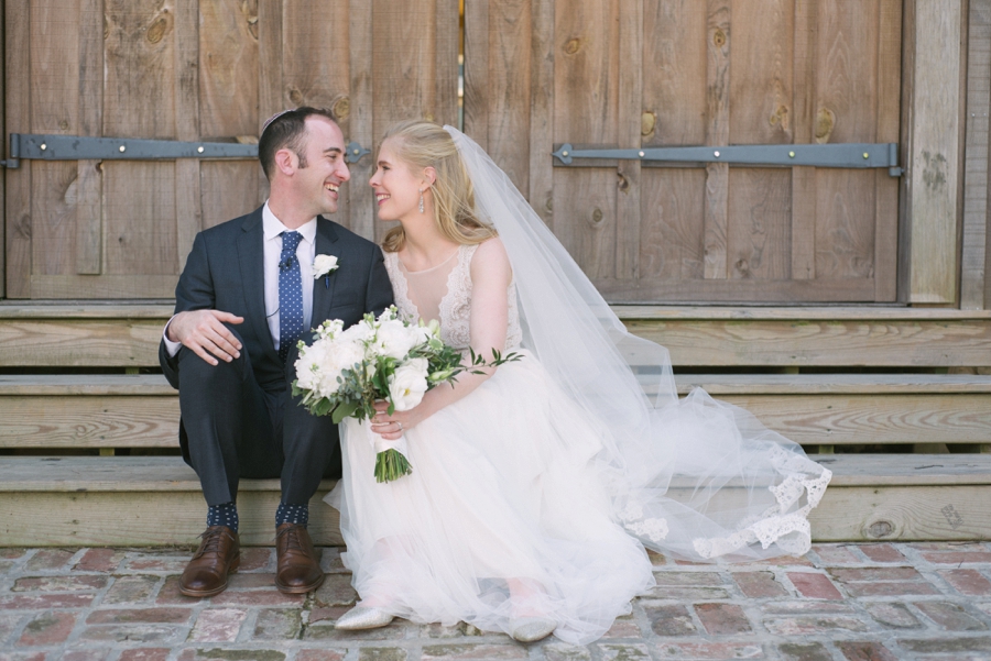 Rustic Elegant Georgia Mountain Wedding via TheELD.com