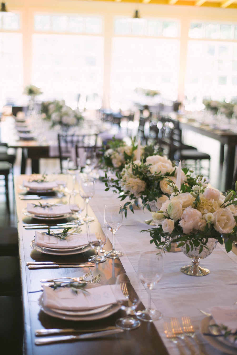 Rustic Elegant Georgia Mountain Wedding via TheELD.com