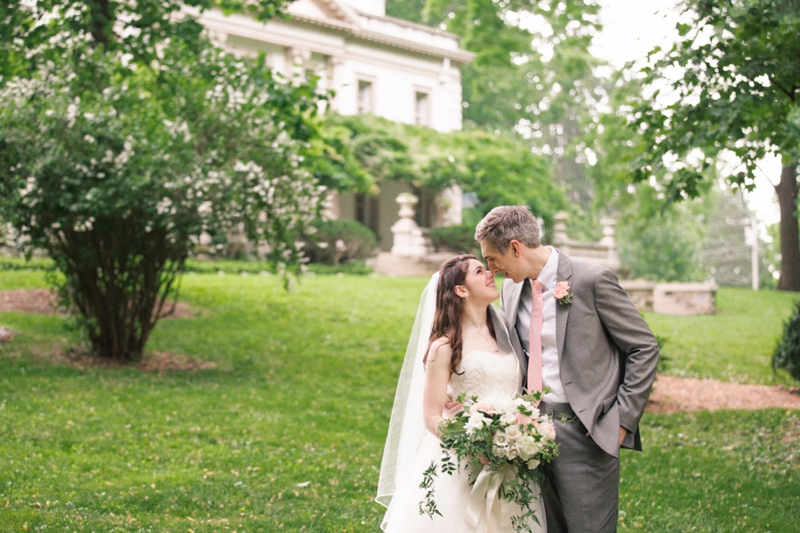 Elegant Blush & White Baltimore Wedding via TheELD.com