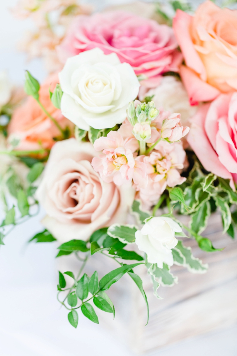 Elegant Blush & White Baltimore Wedding via TheELD.com