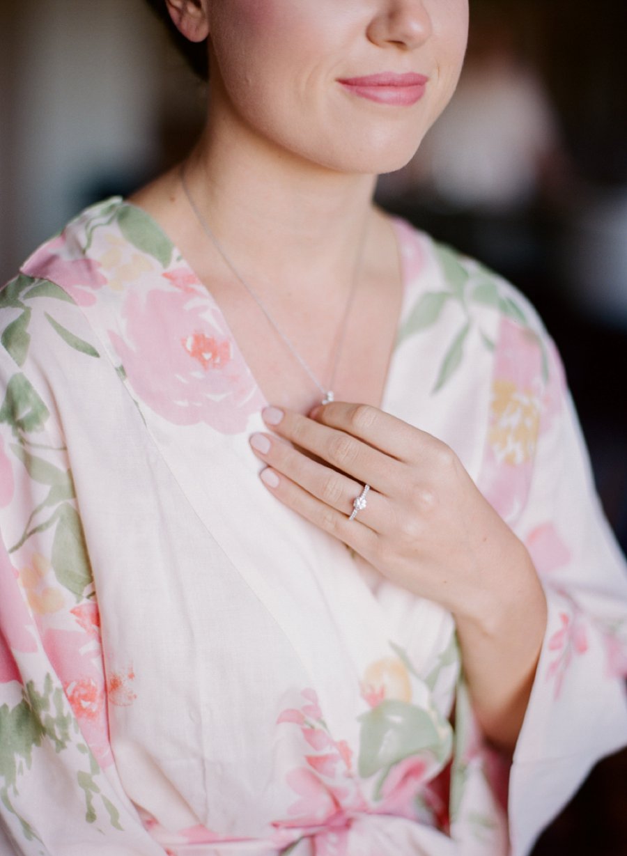 Classic Romantic Blush Nashville Wedding via TheELD.com