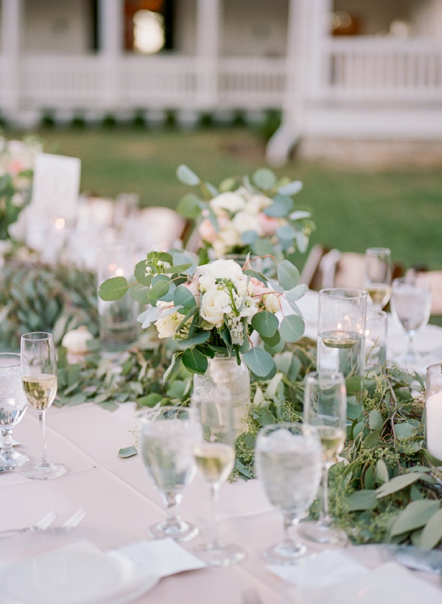 Classic Romantic Blush Nashville Wedding via TheELD.com