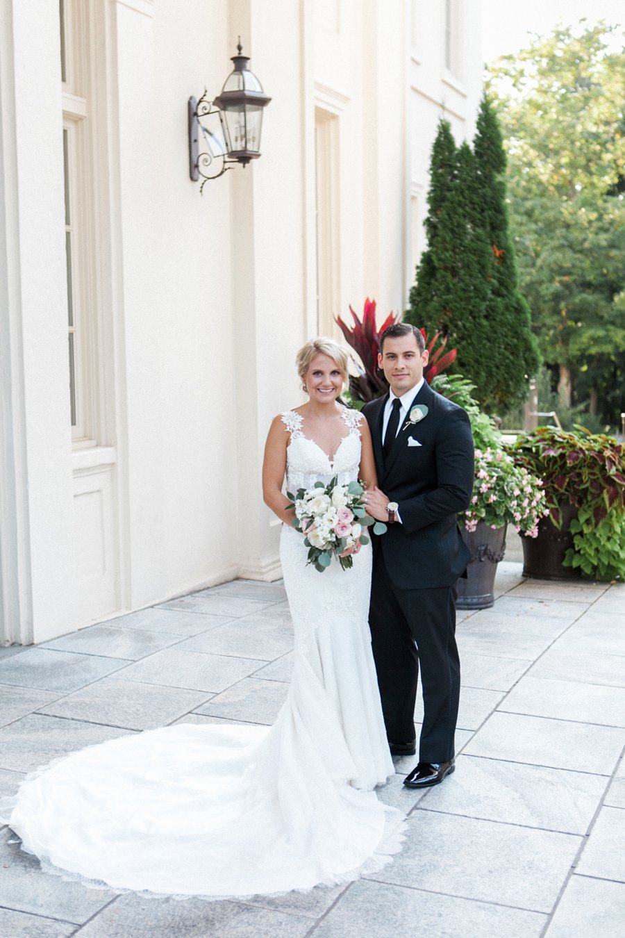 Elegant Ivory and Blush Connecticut Wedding via TheELD.com