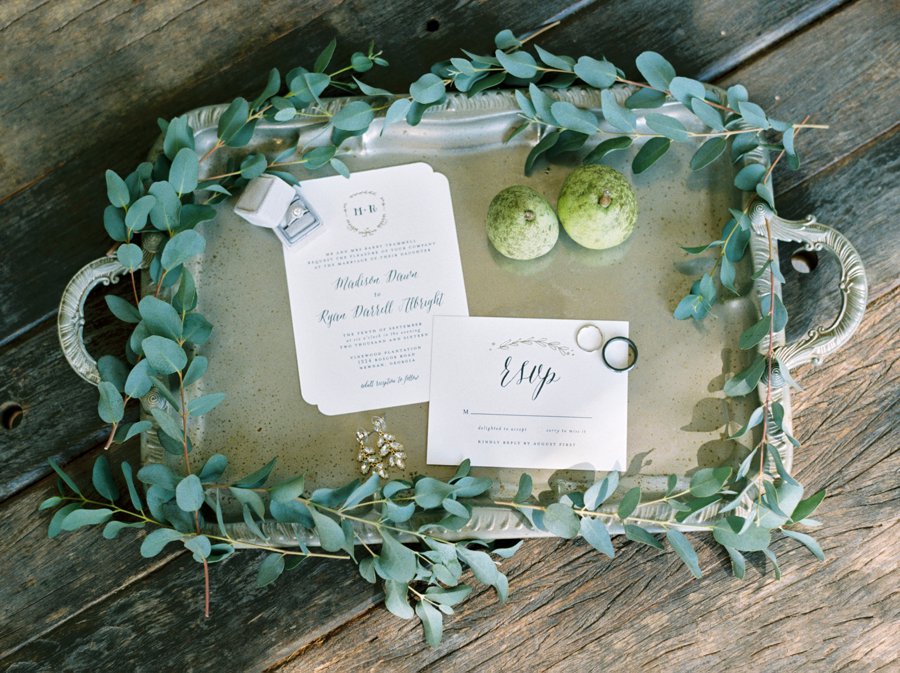 A Colorful Rustic Georgia Vineyard Wedding via TheELD.com