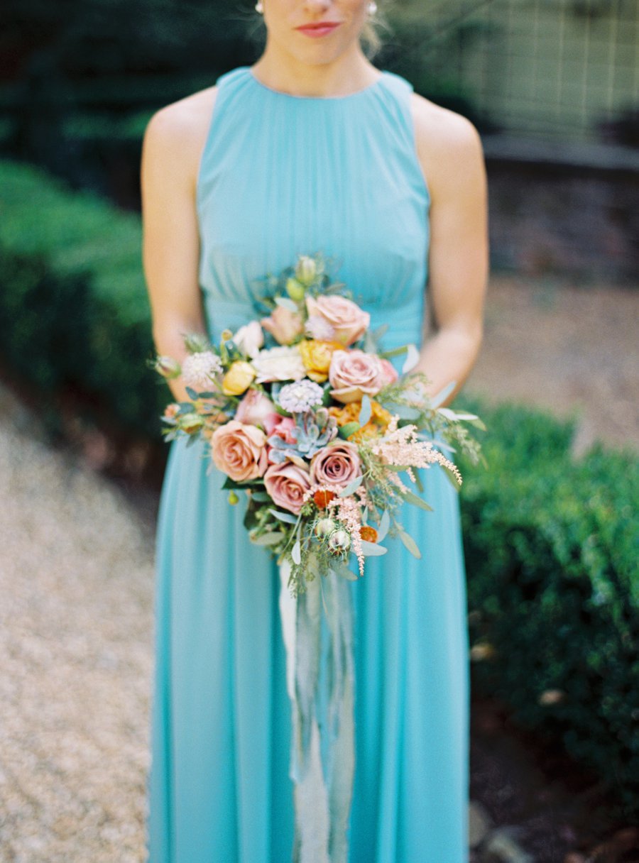 A Colorful Rustic Georgia Vineyard Wedding via TheELD.com