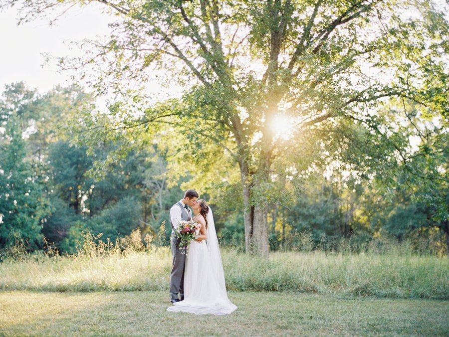 A Colorful Rustic Georgia Vineyard Wedding via TheELD.com