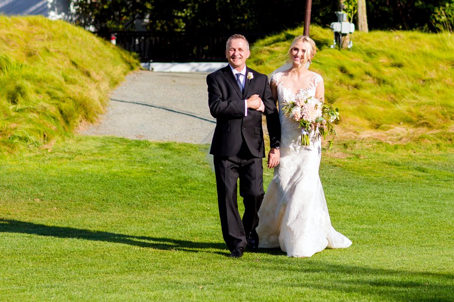 Dusty Blue & Ivory California Vineyard Wedding via TheELD.com