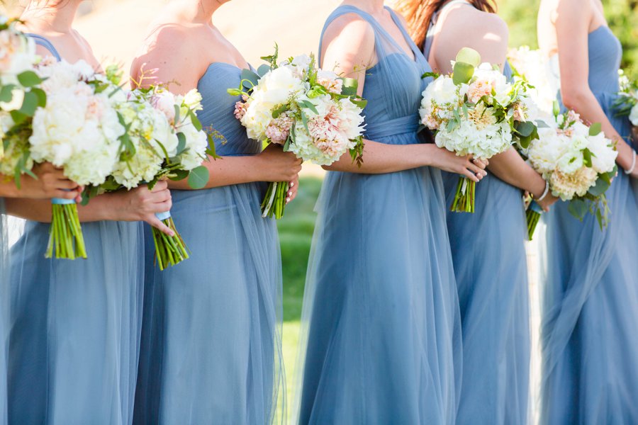 Dusty Blue & Ivory California Vineyard Wedding via TheELD.com