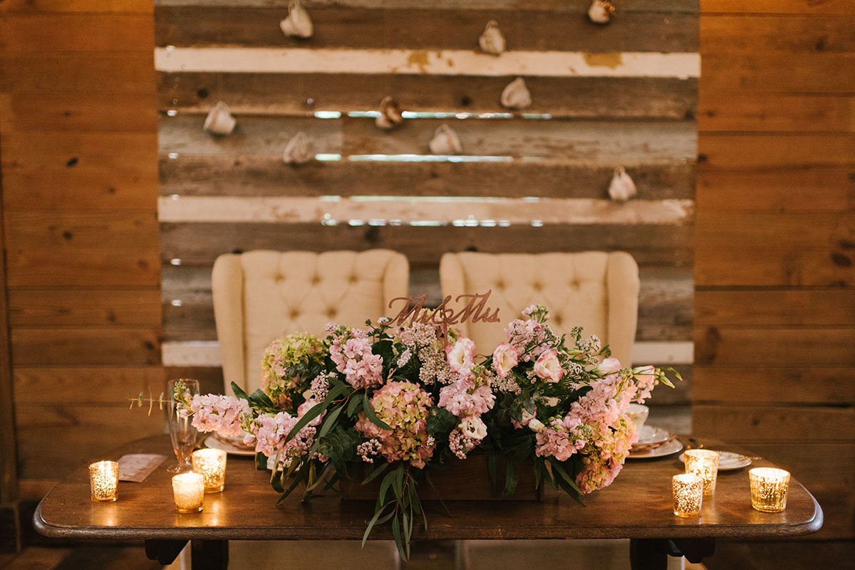 5 Wedding Trends of 2016 That Are Perfect For 2017 via TheELD.com