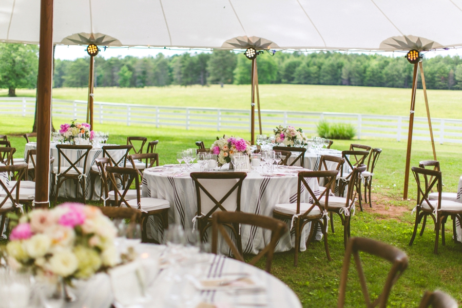 Romantic Pink & White Southern Wedding via TheELD.com