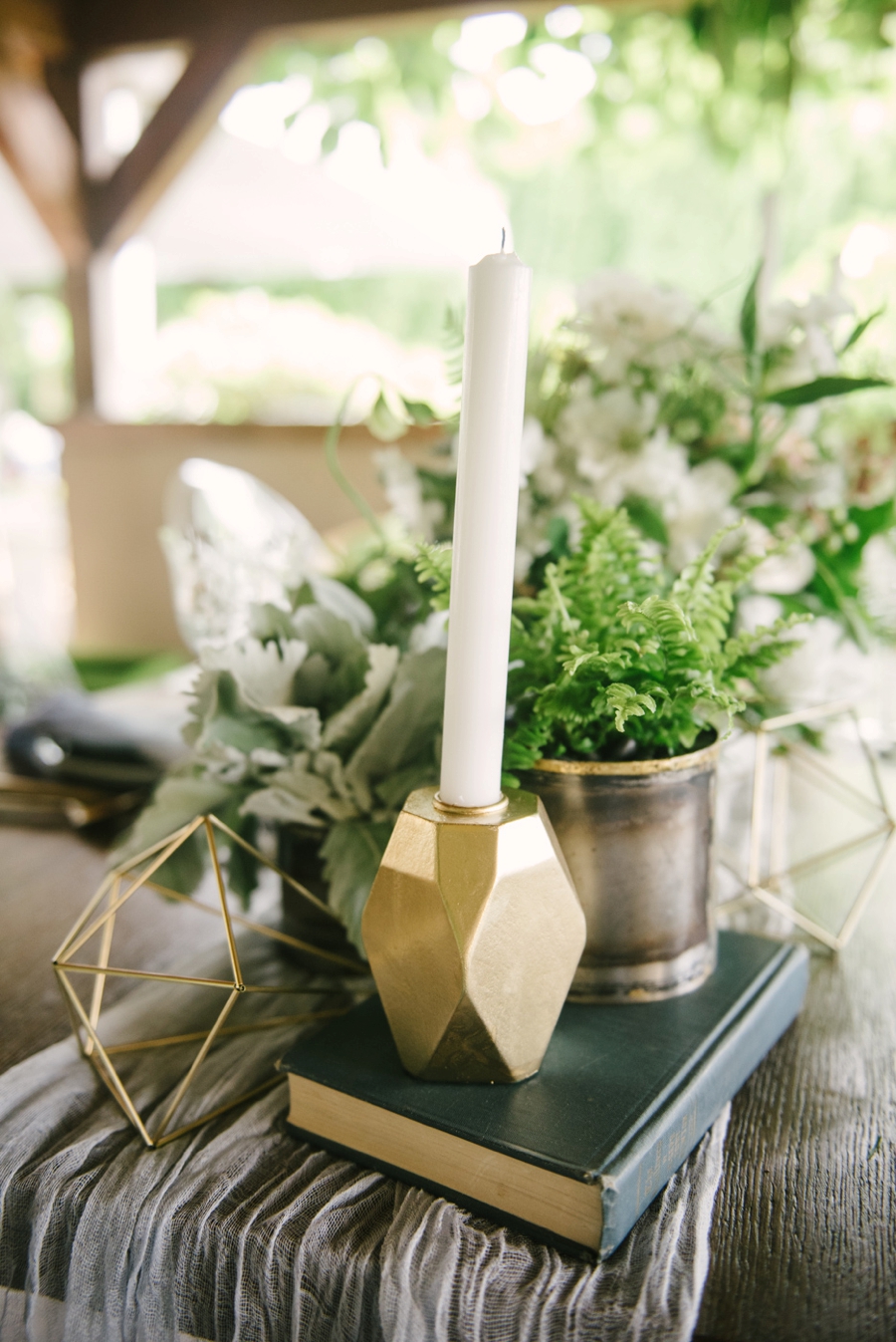 Modern Organic Wedding Inspiration via TheELD.com