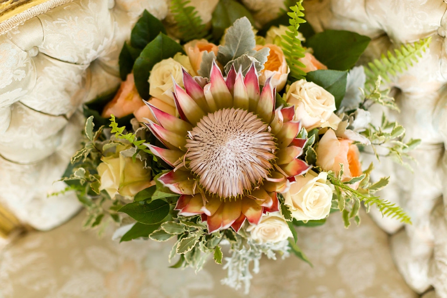 Greenery & Peach Vintage Eclectic Wedding Ideas via TheELD.com