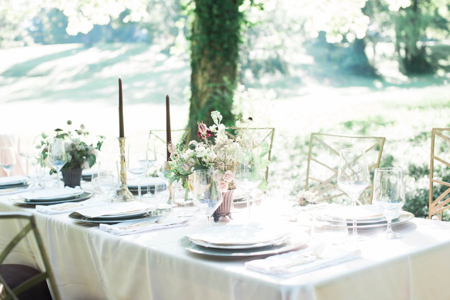 Classic Pink, Burgundy, & Green Mountain Wedding Ideas via TheELD.com