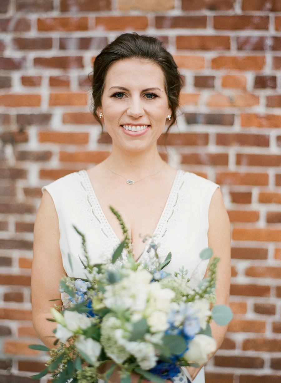 Navy & Teal Geode & Geometric Wedding Ideas via TheELD.com